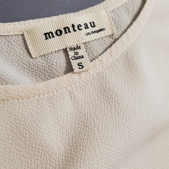 Monteau Embroidered Ivory Shortsleeve Blouse - Picture 4 of 5